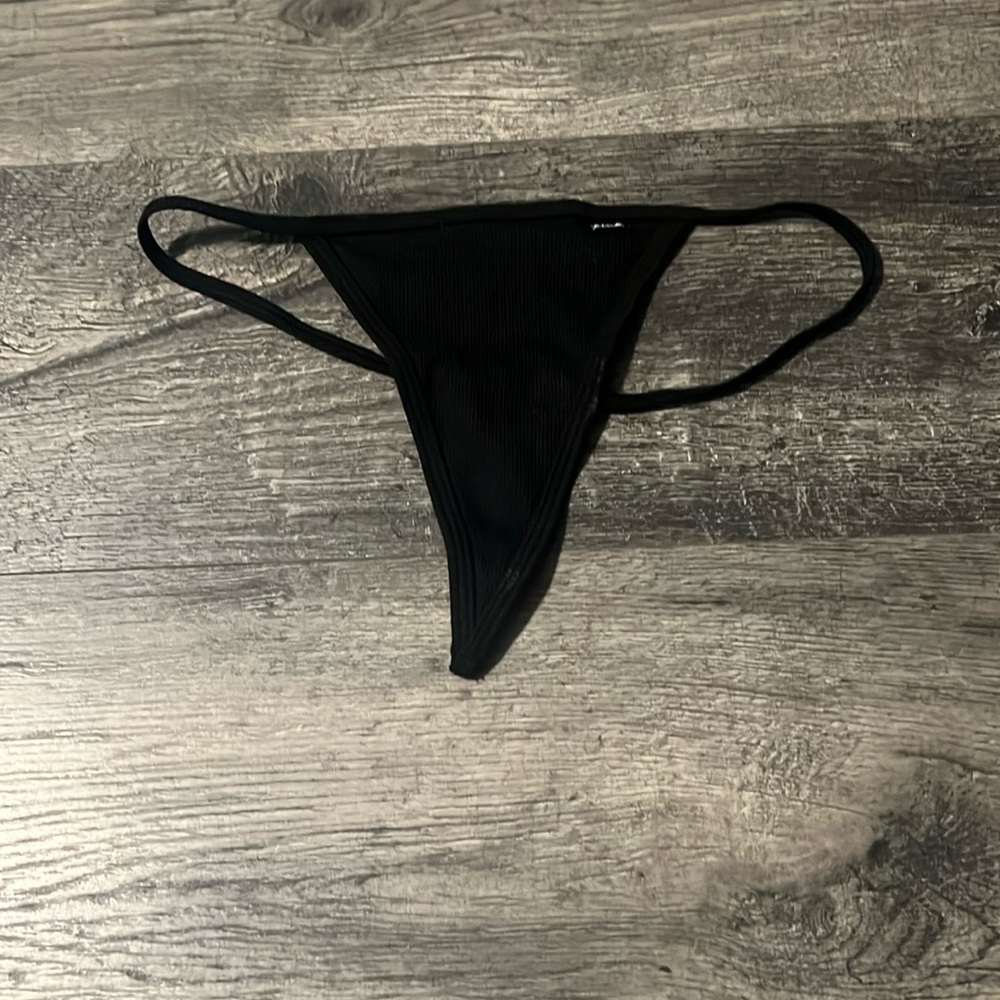 NWT Pink Brand thong size large